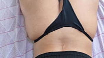 Eacute assim que a mulher do corno fode e ainda fa ccedil o ela enviar o video pra ele marido corno