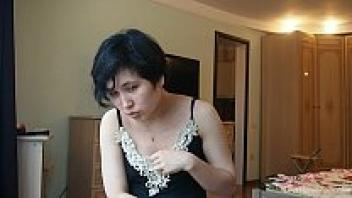 Bored camgirl waiting to have fun asshole bored