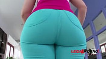 Angel summers loves her perfect ass fucked strapon angel