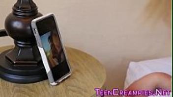 Teen gets pussy spermed urlauber spermed