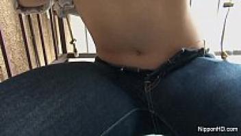 Japanese slut gives a sexy bj muddy japanese