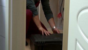 Mandy bright fickt den heizungsmonteur hardcore sex with worker mutter fickt