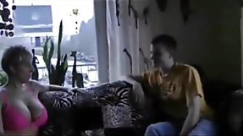 Geile milf mit dicken titten fickt teen boy im urlaubas3wbgec mutter fickt