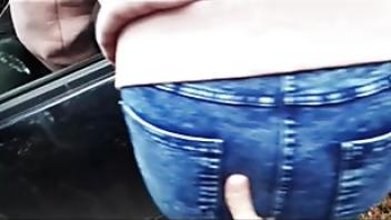 Teen slut got caught in a trap and fistedwtdv granny caught