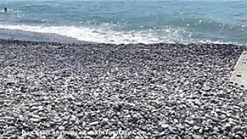 Naughty slutty girlfriend with a wild bush takes deep anal poundingyzahoum6 cards takes