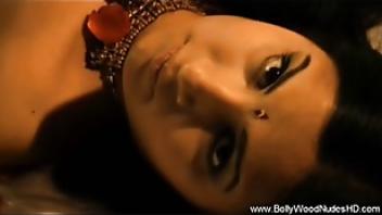 Dancer of the oriental night novella night