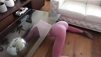 Stepsister gets stuck everywherelxpyt hicks stuck