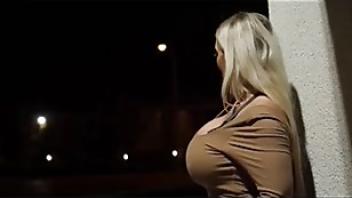 Sex with a cougarjelwluj5 nonoka 