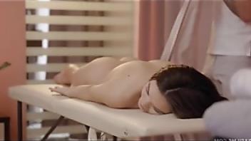 A tad of cream on the face pleaseftylbk1 special cream