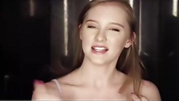 She pulled him in and told him not to pull outjt1s egrave pulled