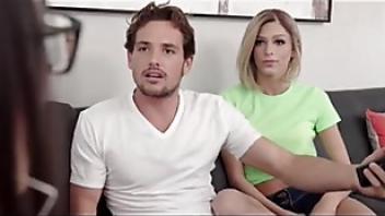 Hiding stepbro from stepmomkdce bunny stepbro