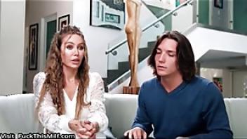 Nicole aniston chloe rose milf double teams little golddigger slutfsmuxj hunter nicole