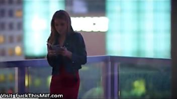 Kali seduces her roommate boyfriend when she leavesnnvkzq petite roommate