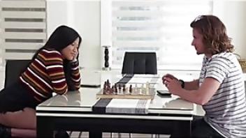 Girlfriends roommate is acting susa7e7t scene girlfriends