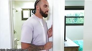 Roxie sinner stepsis can make you bust challenge stepdaughter roxie