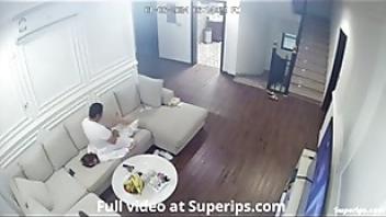 Ipcam arab man kissing his wife lesbians kissing