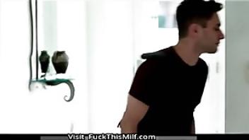 Hot stepmom fucks stepsonipofp webbs stepmom