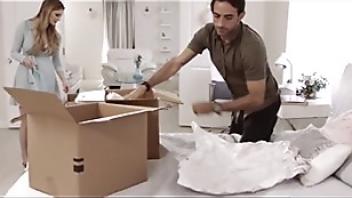 Eva finds a stunning way to pay for her billslgm mother finds