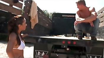 Lucky construction worker fucks one sexy latinagzlau service worker