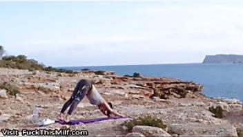 Two complete strangers have incredible and unexpecteddixkzr random strangers