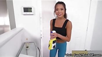 Petite asian maid vina sky sure knows how to please her customers zpclc loser asian