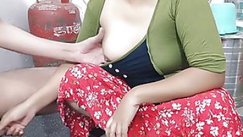 Kitchan fucking with boyfriend doggy style quick creampie doggy