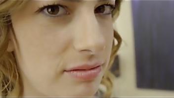 Quick fuck with stepbrother and gets caughtdebi giving quick