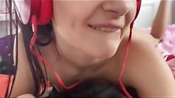 Stepsister fucks like a slut with stepbrother and gets a lot of cum ebony stepsister