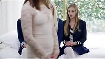 Elsa rachel amp sydney with 3 black guy1 analyzing rachel