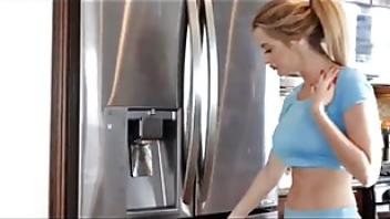 I cantstop to fuck my busty stepmom pussy stepmom