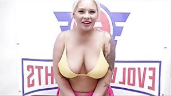 Mixed sex fight as rose gets dick from jasonj2p3 wrestling fight