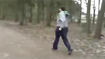 Gl cklicher nerd mit kleinem schwanz der versucht vollbusiges teen zu fickenvojya0ss seinen schwanz