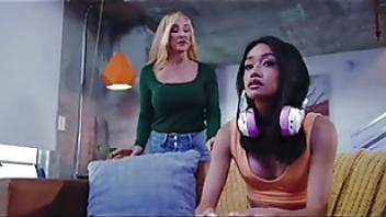 Moms lick teens milf cleans up gamersxedsho piper teens