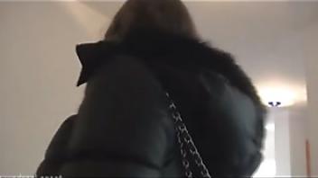 Lusty brunette knows how to take a dongwpwc pussies lusty