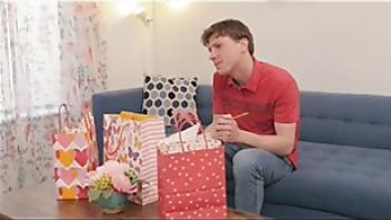 Cant resist those titsp4imijz bodysuit resist