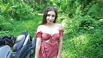 Brunette babe spreads her legs to get fucked outdoors merino spreads