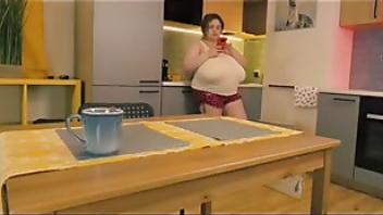 Stepmom noticed her stepson jerking off under the table and decided to helpyfzq black stepmom