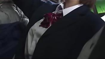 Midsummer breast rubbing sweatsxdlu bimbo rubbing