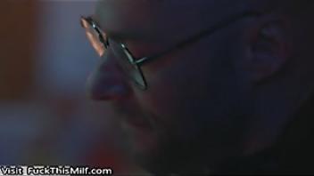 Superstar violet amp bodyguard give in to temptation stepsister violet