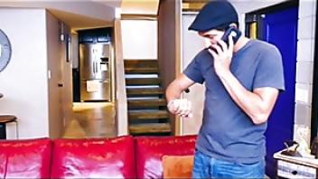 Big stepbrother makes sure carolina passes the time while she waits for her friends5ft pussy makes