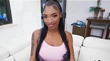 Huge tits ebonyyp0owzju squirt 