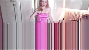 Stepsister asks not to tell her parents about her affairskop5w haired stepsister