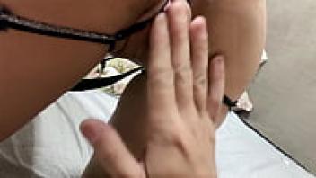 Akira sanches se preparando pra dar o cuzinho pro binho hot students akira