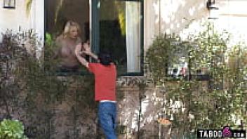 Lonely milf stepmom widow rachael cavalli satisfied by her 18yo stepson stepmother rachael